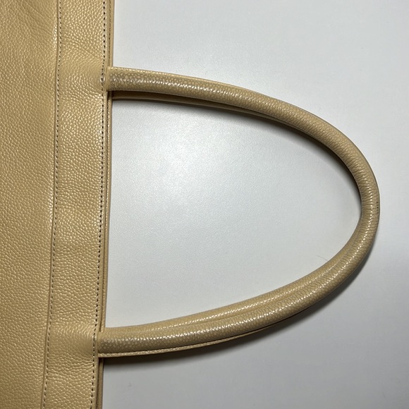 Chanel Caviar Tote w/ COA - Picture 7 of 17